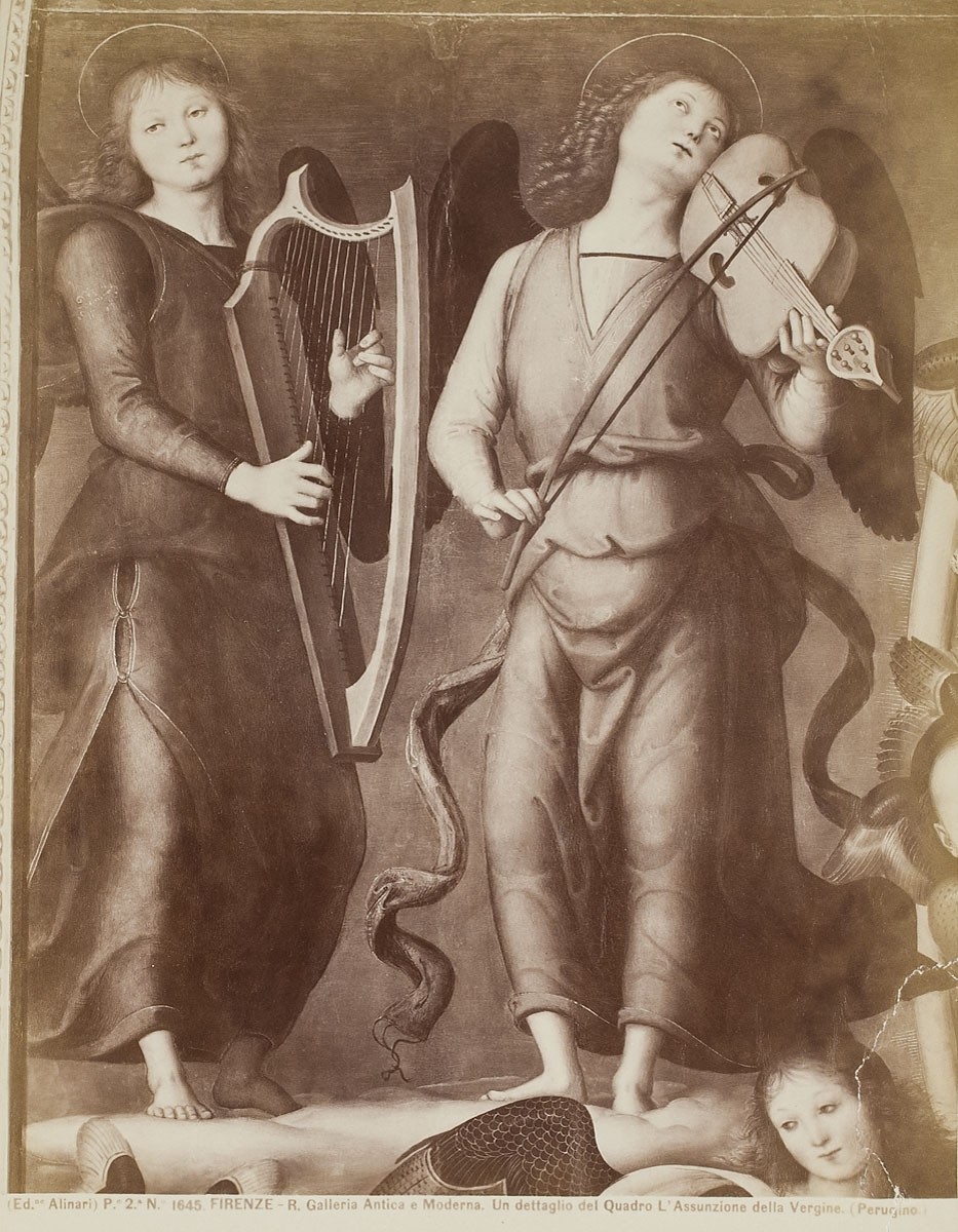 Fratelli Alinari, Zwei musizierende Engel, Detail aus Pietro Peruginos "Himmelfahrt der Jungfrau Maria“ (Pala di Vallombrosa), Galleria dell’Accademia, Florenz