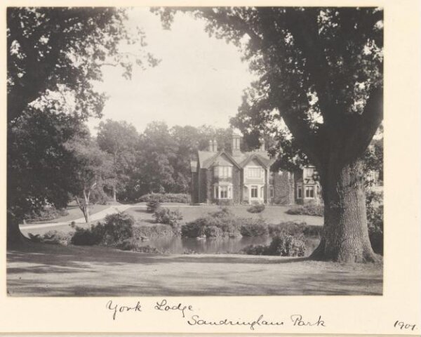 Stone, Benjamin (Sir), National Photographic Record and Survey