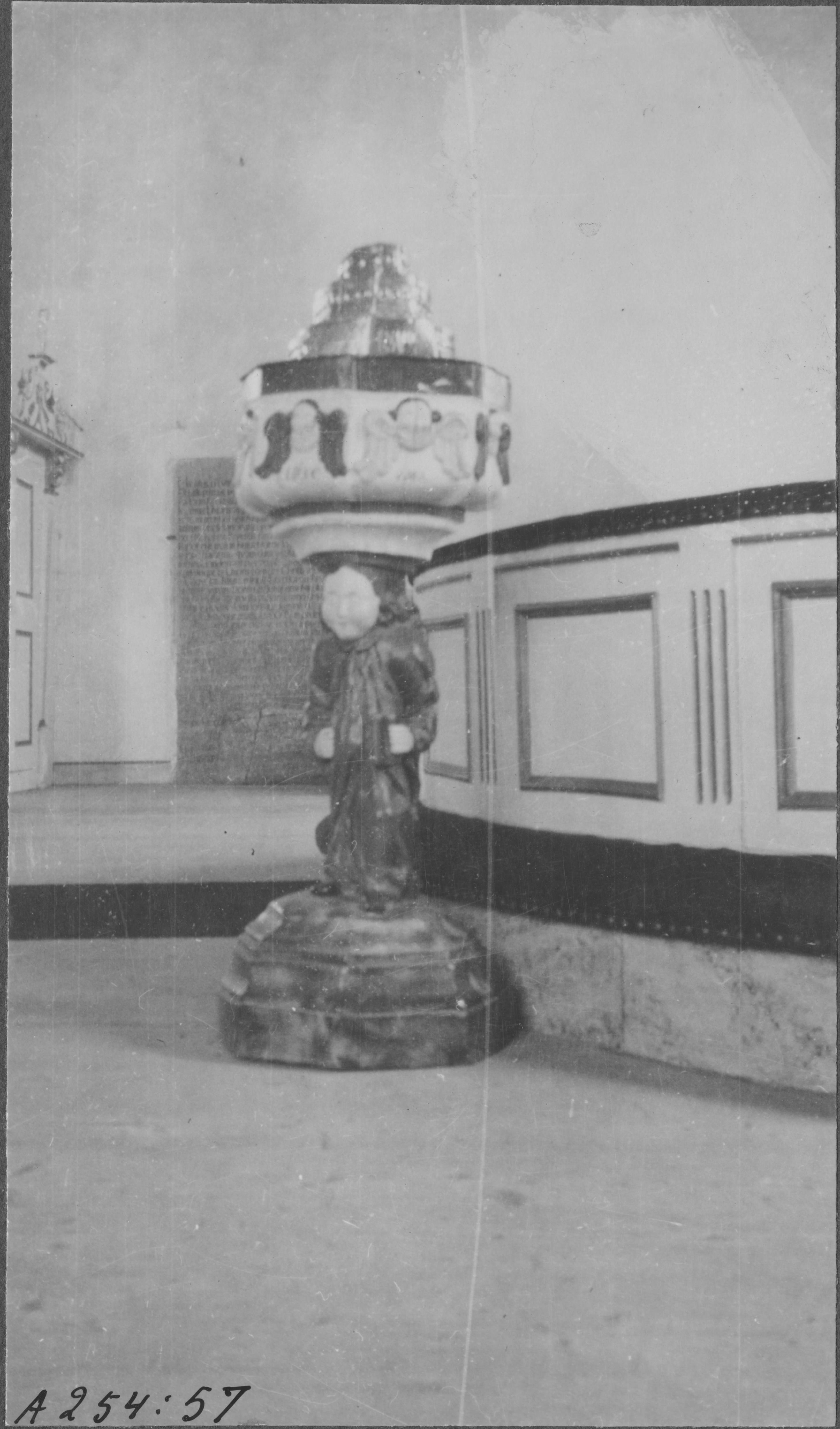 Erik Fant, Normlösa kyrka