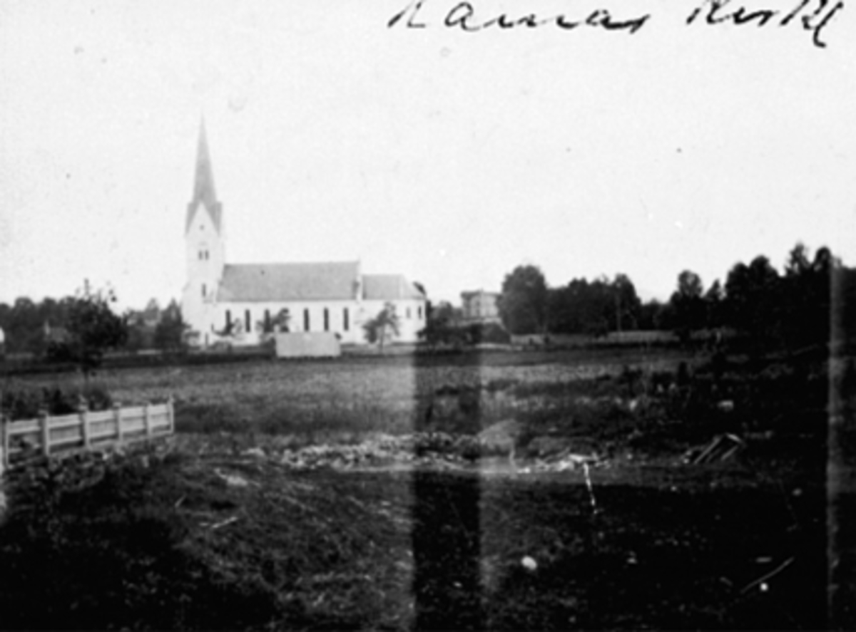 Anno Domkirkeodden, HAMAR DOMKIRKE FØR UTBYGGING AV HOLSET