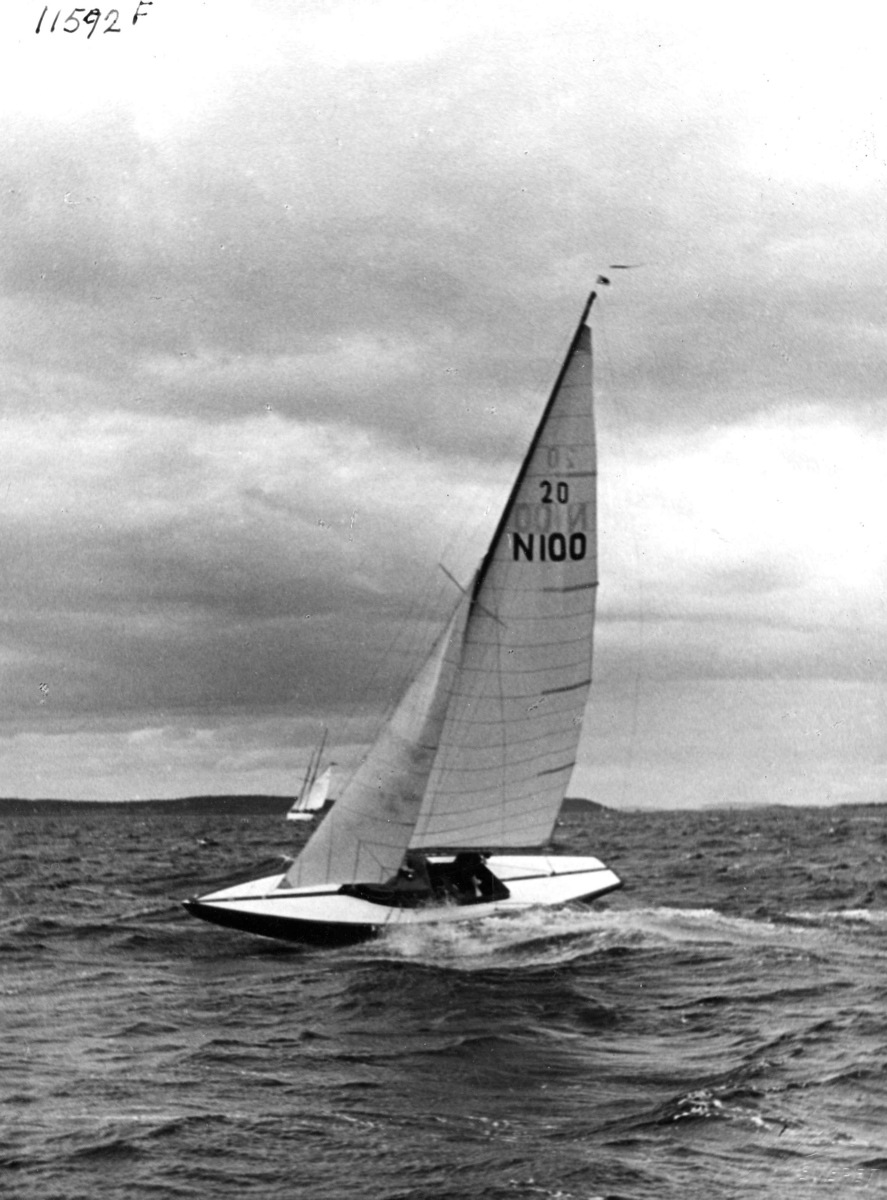 Anders Beer Wilse, Seilsport