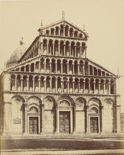 Fratelli Alinari, [Church exterior]