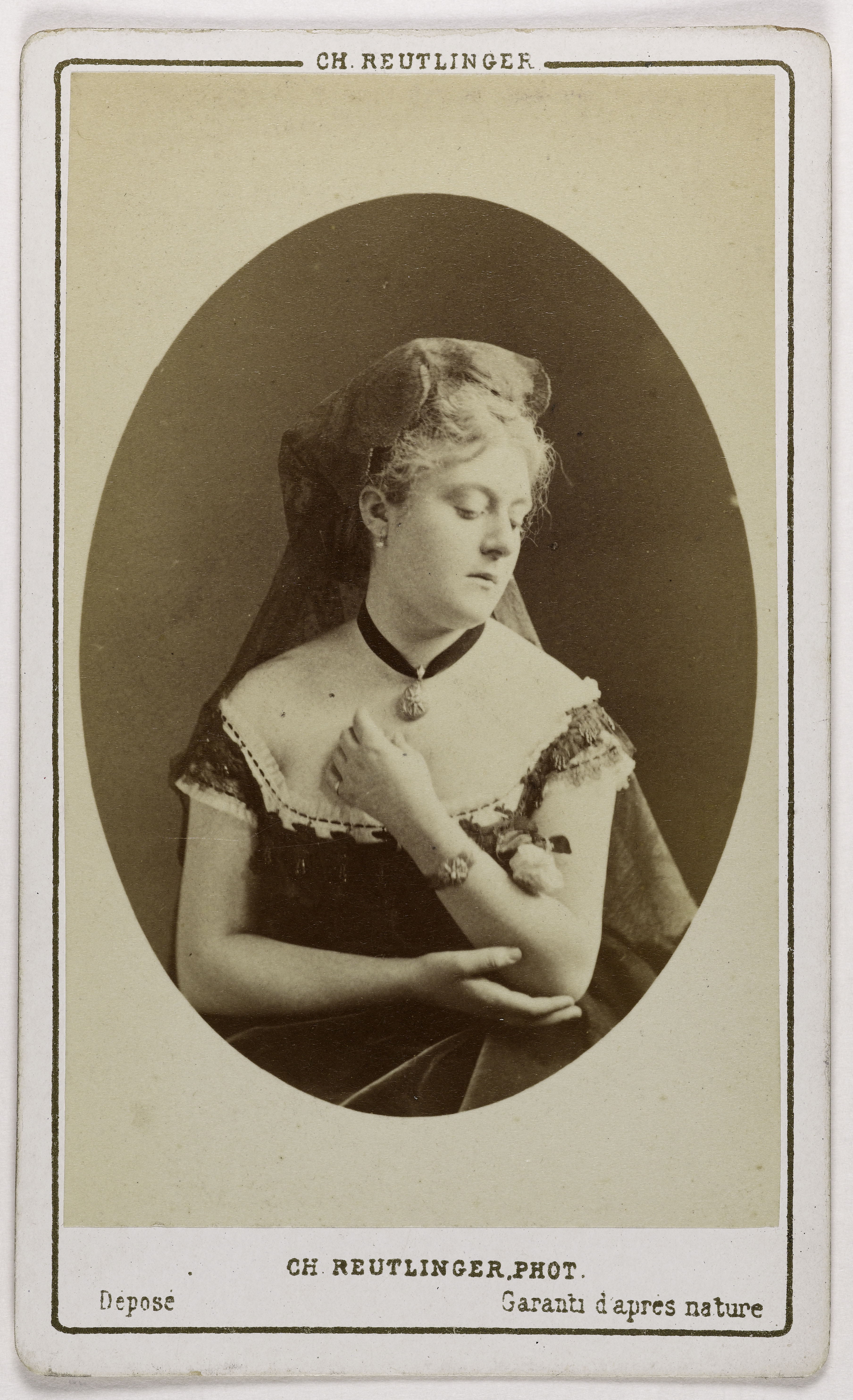 Charles Reutlinger, Portrait de Valentine Biron (actrice au Palais Royal et au Théâtre des Nouveautés)
