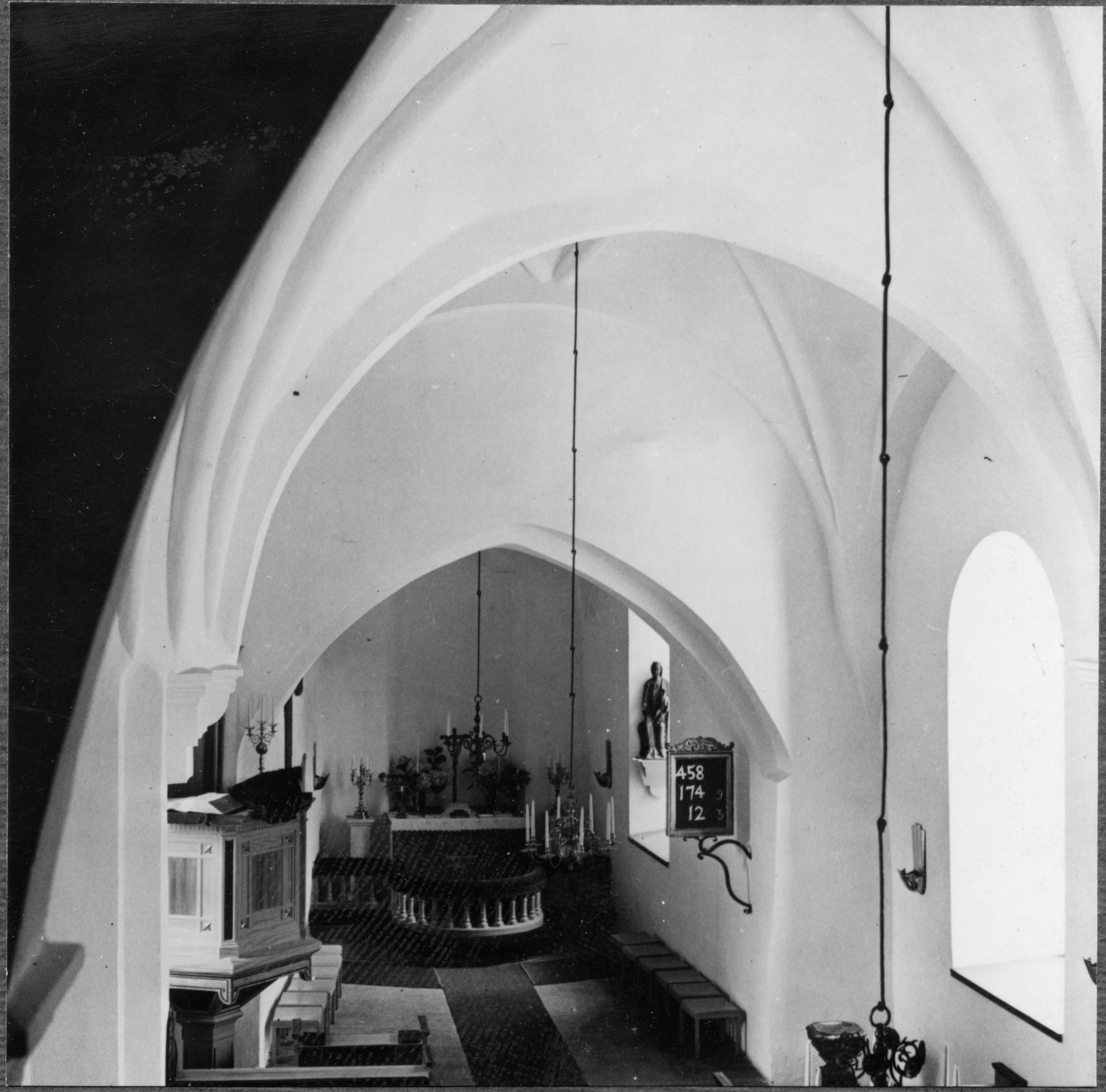 Ivar Schnell, Överjärna kyrka
