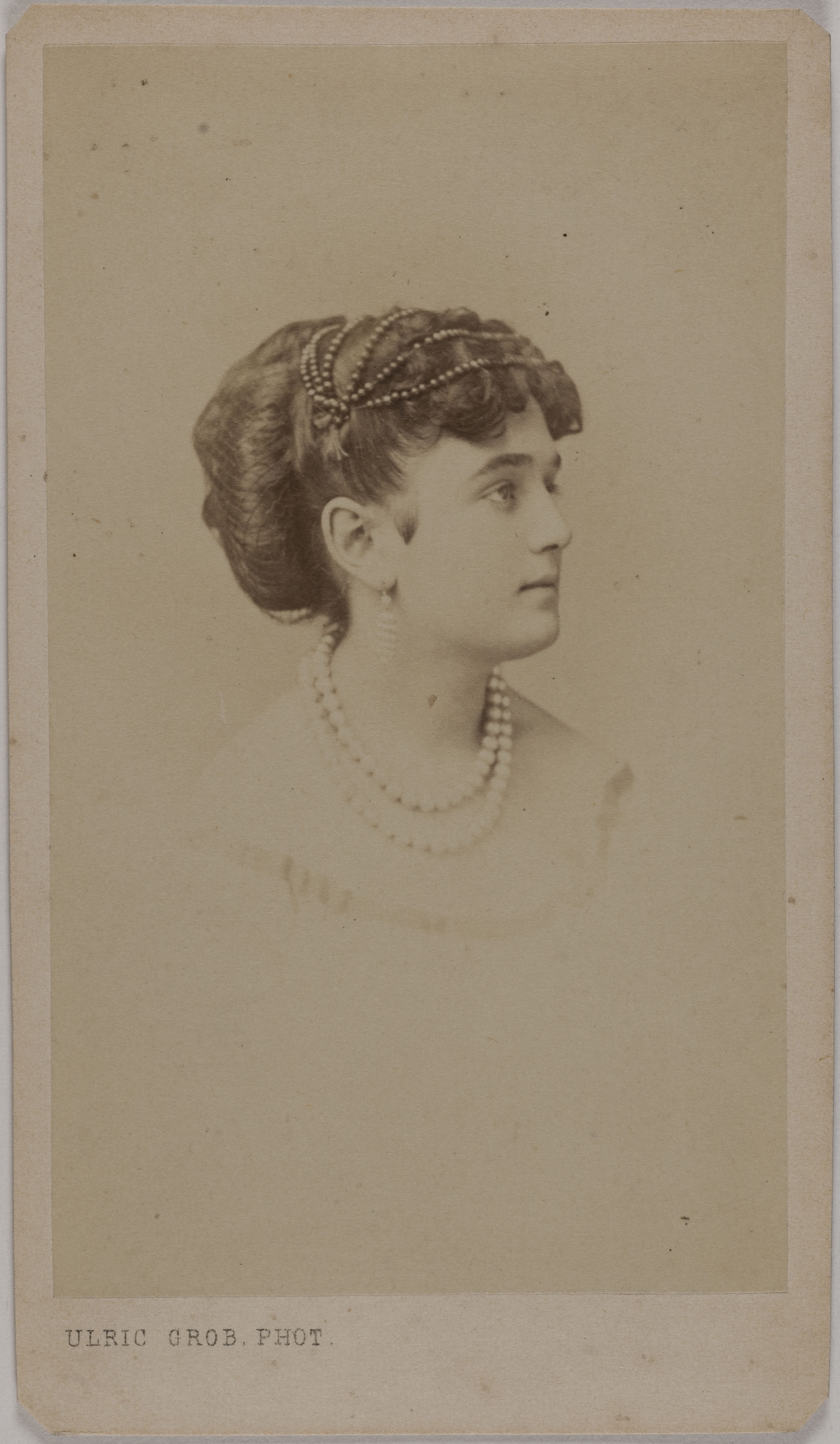 Ulric Grob, Portrait de Marie Artus (actrice aux Folies-Bergère, à l'Athénée et Théâtre des Variétés)