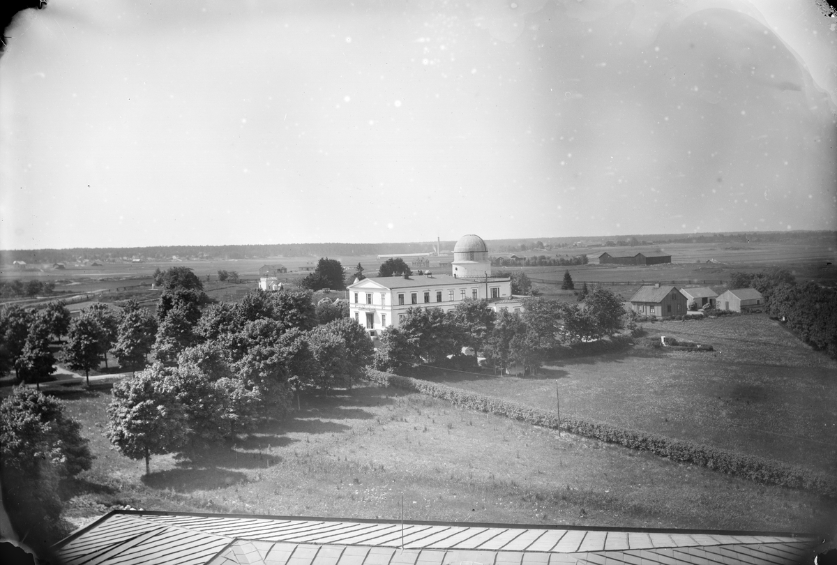 Henri Osti's Fotografiateliér, Observatoriet från norr, Luthagen, Uppsala 1886