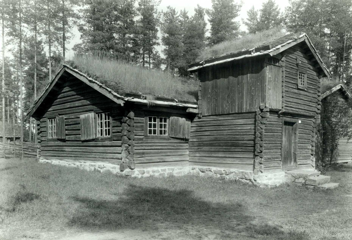 Gisle Midttun, Bjøntegård, Rendalen, Nord-Østerdal, Hedmark. Barfrøstua. Nå på Glomdalsmuseet.