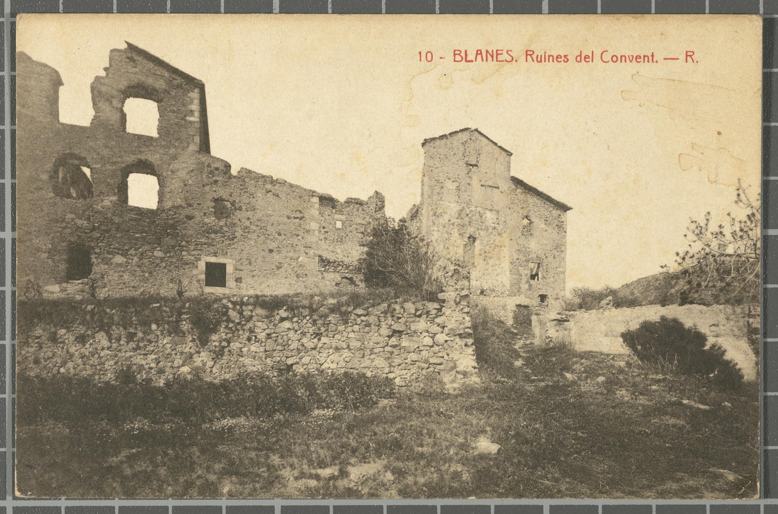 Desconegut, 10 - Blanes. Ruines del Convent.- R