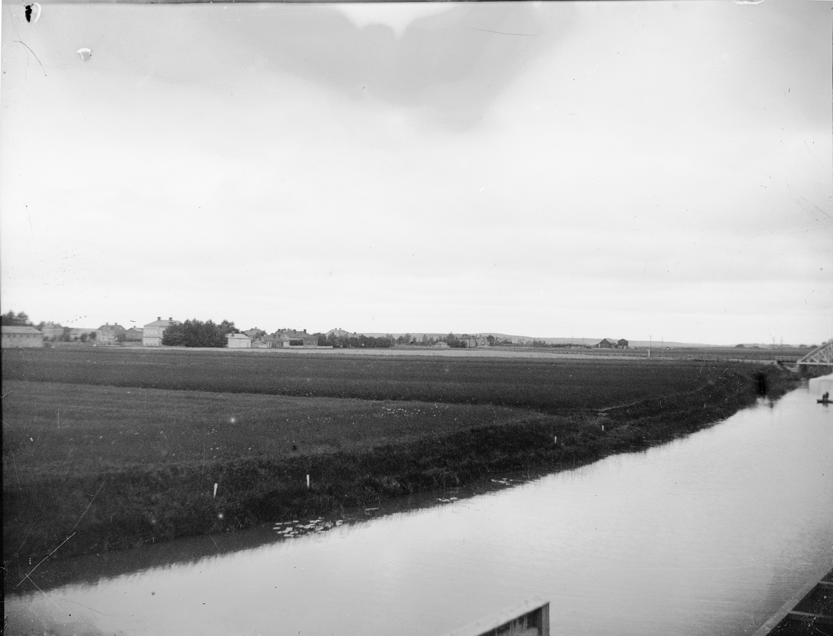 Carl Liljefors, View of Funen and Luthagen, Uppsala 1900 - 1901