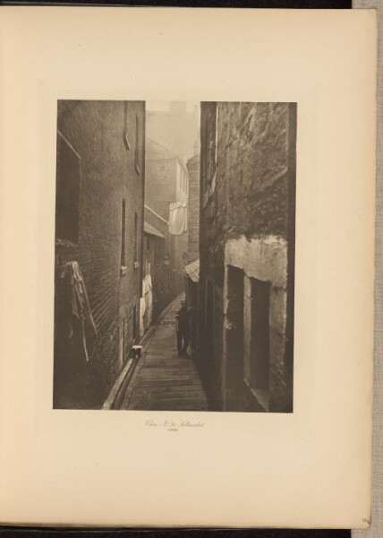 Thomas Annan, Close No. 31 Saltmarket