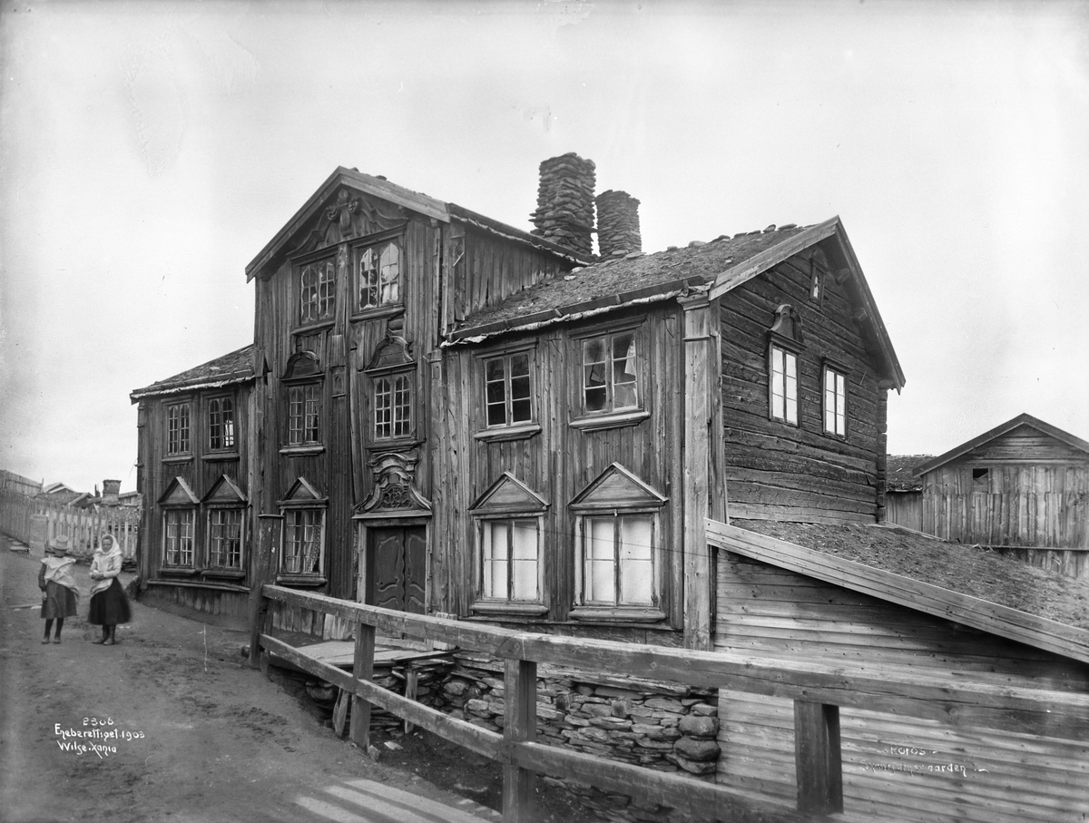 Anders Beer Wilse, Prot: Røros - Hytteelven med Skaarjensgaarden 6. Aug. 1903