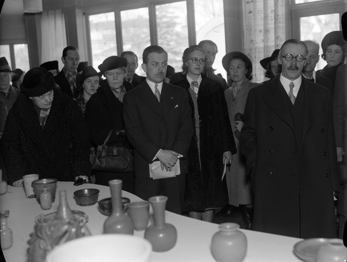 Paul Sandberg, “The usefulness and beauty hear well together” - The exhibition of the Konsthantverkarna Gilles and Uppland Konstförening at Flustern is opened, Uppsala March 1942