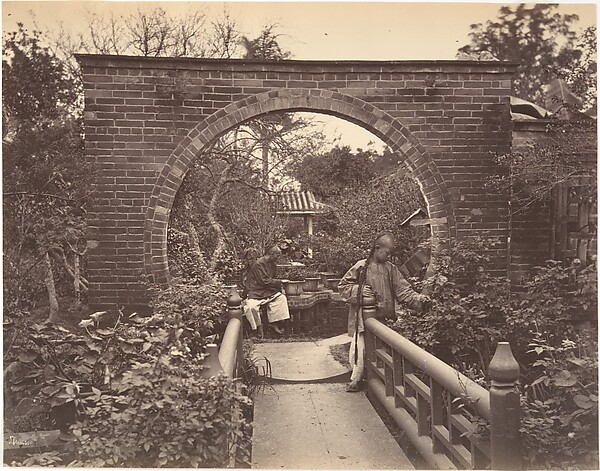 John Thomson, A Garden in Canton