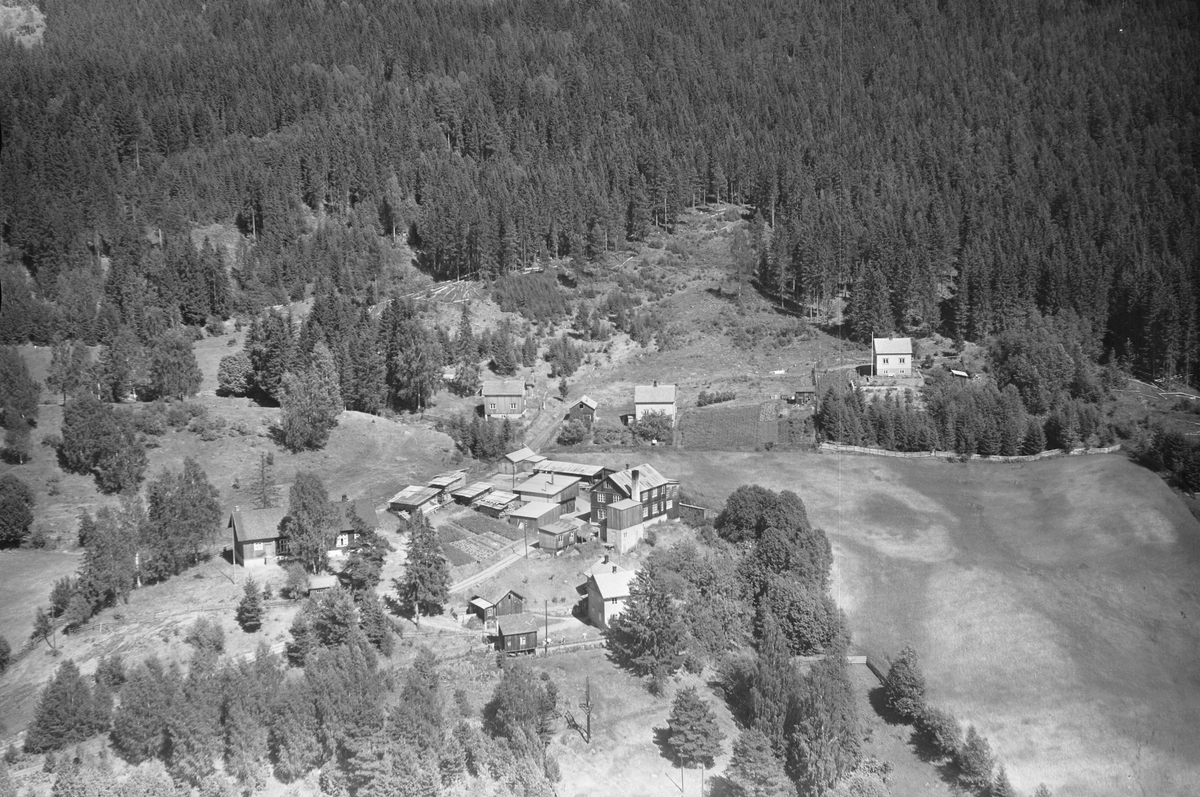Anno Domkirkeodden, Flyfoto av Libæk Snekkerverksted, Brøttum, Ringsaker.