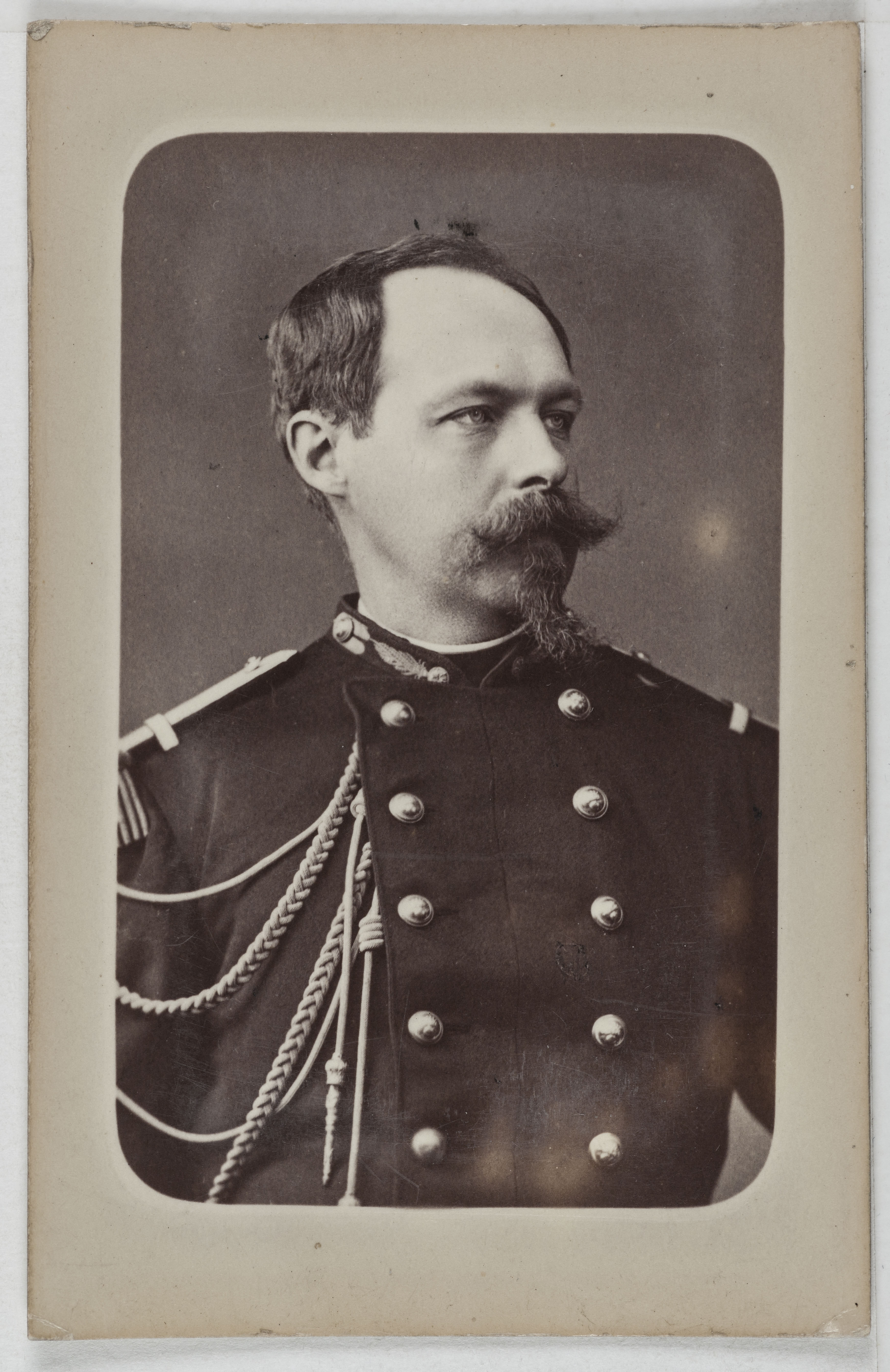 Ernest Charles Appert, Portrait de Louis-Philippe d'Orléans (1838-1894), Comte de Paris, fils aîné du duc d'Orléans et prétendant au trône de France en 1883.