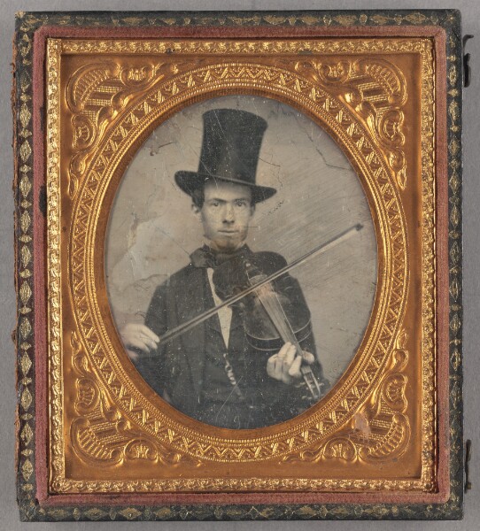 Unknown, [Portrait of a Man in Top Hat with Violin]