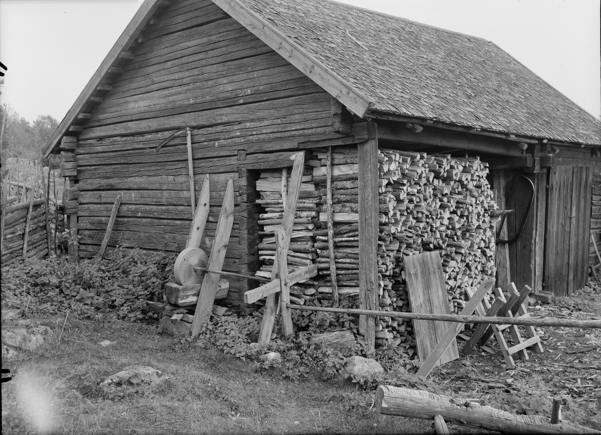 Paul Sandberg, Bod och portlider - arrendator Helmer Eriksson, Rekinde, Edsbro socken, Uppland 1932