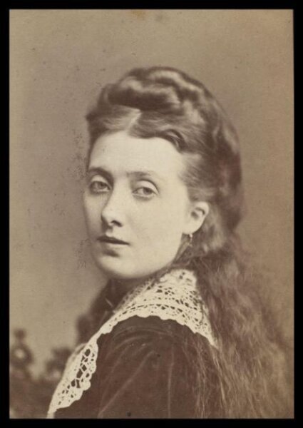 London Stereoscopic and Photographic Company, Guy Little Theatrical Photograph