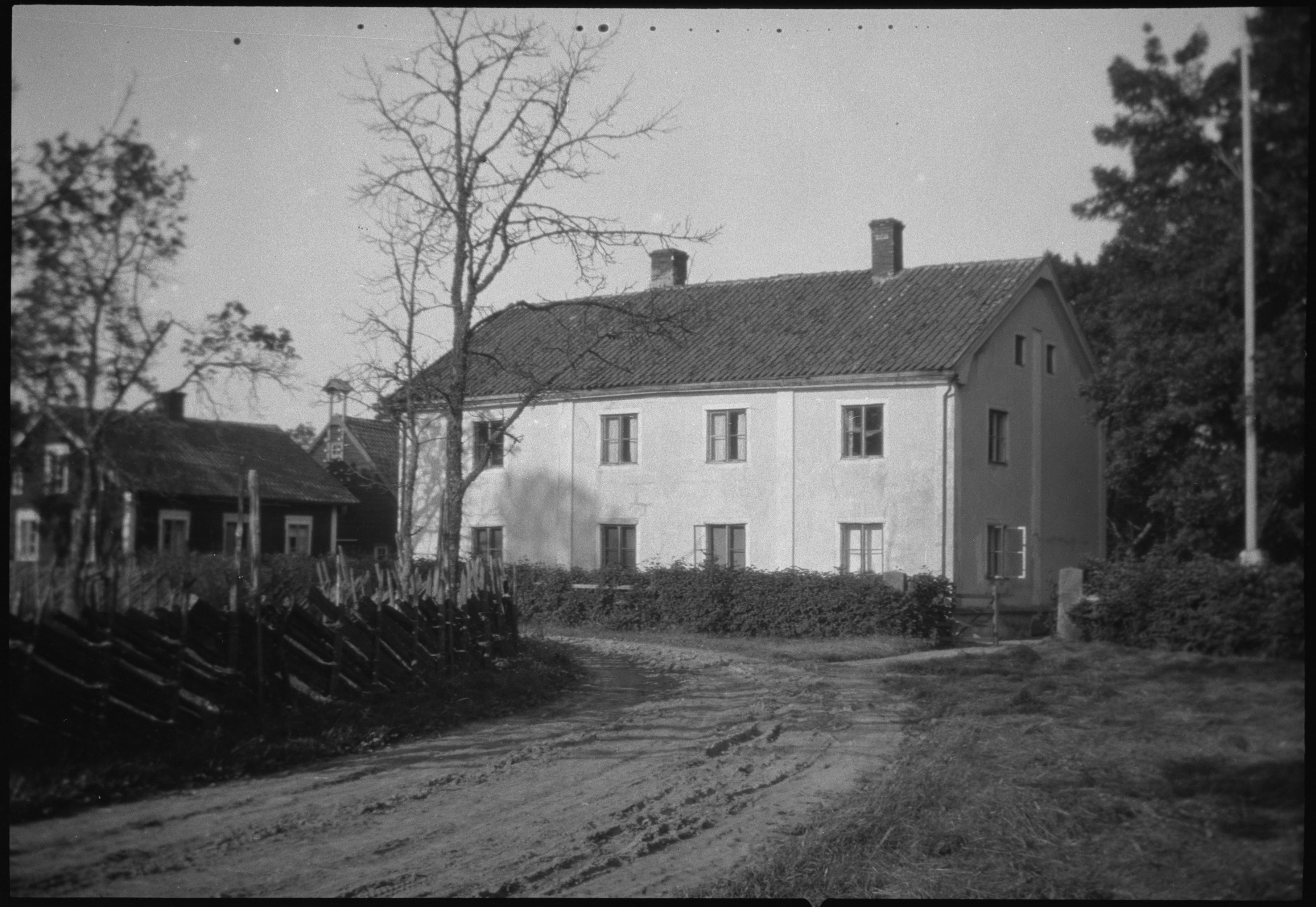 Berit Wallenberg, Väversunda prästgård