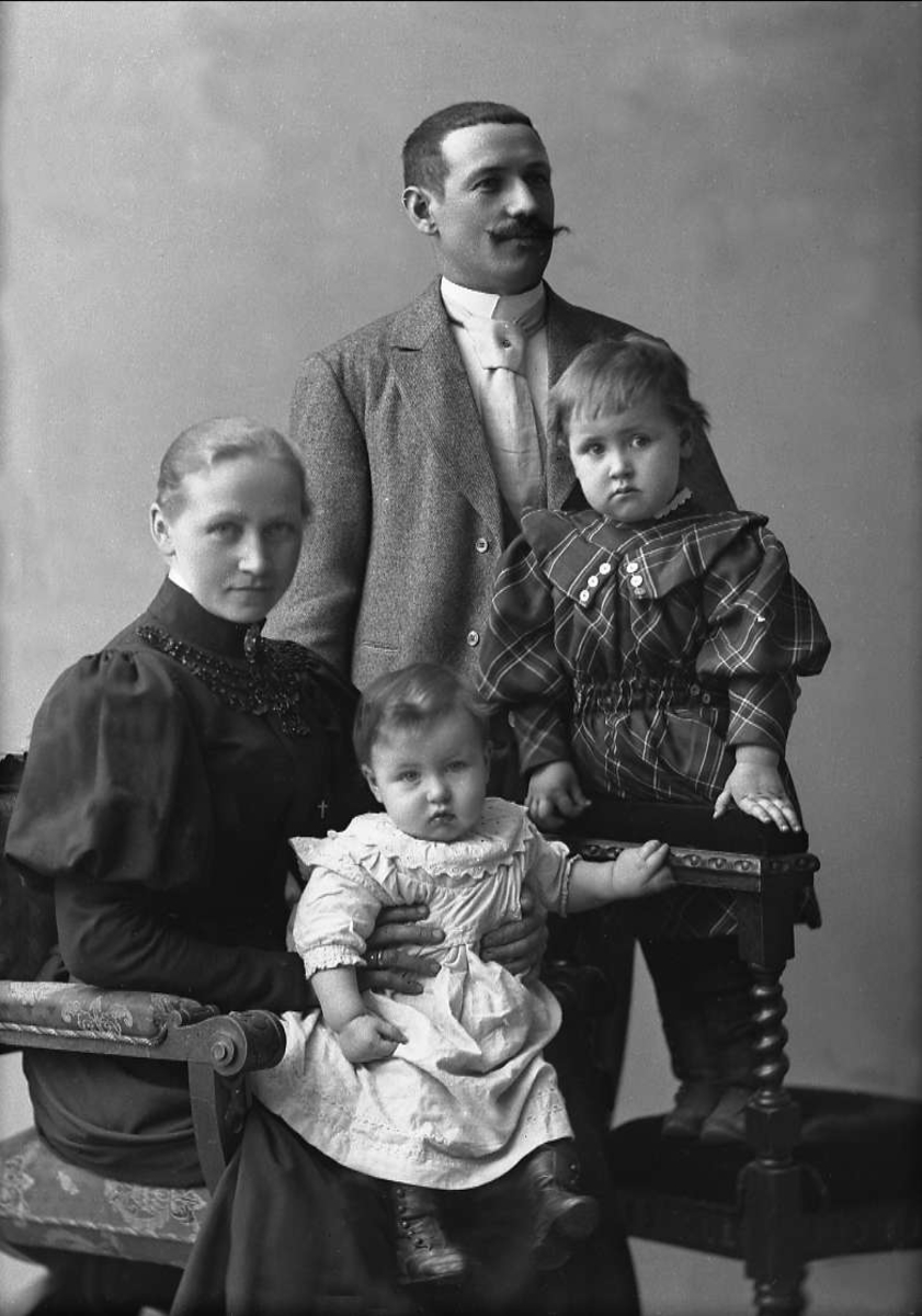 Gustav Borgen, NFB.50072