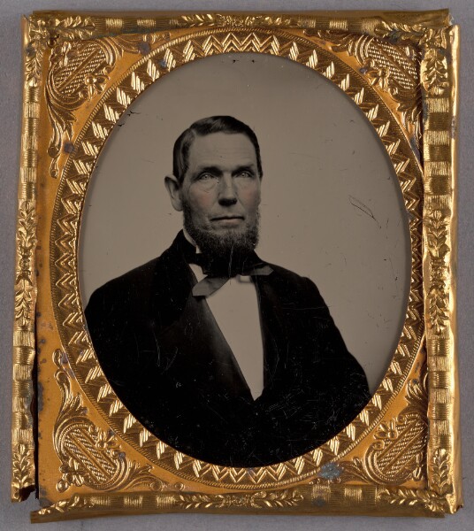 Unknown, [Portrait of a Middle-age Man with Chin Beard]