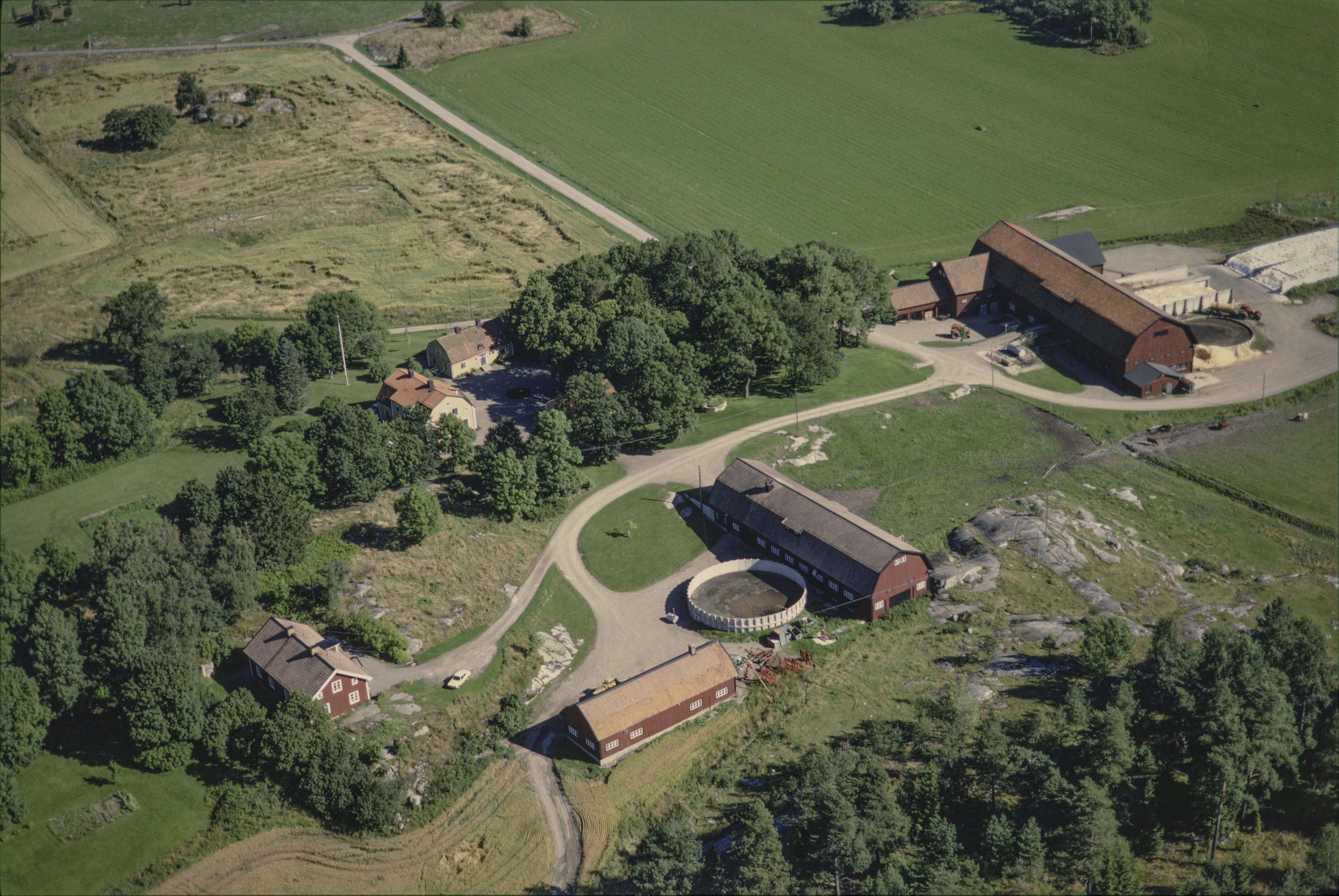 Jan Norrman, Skånela 261