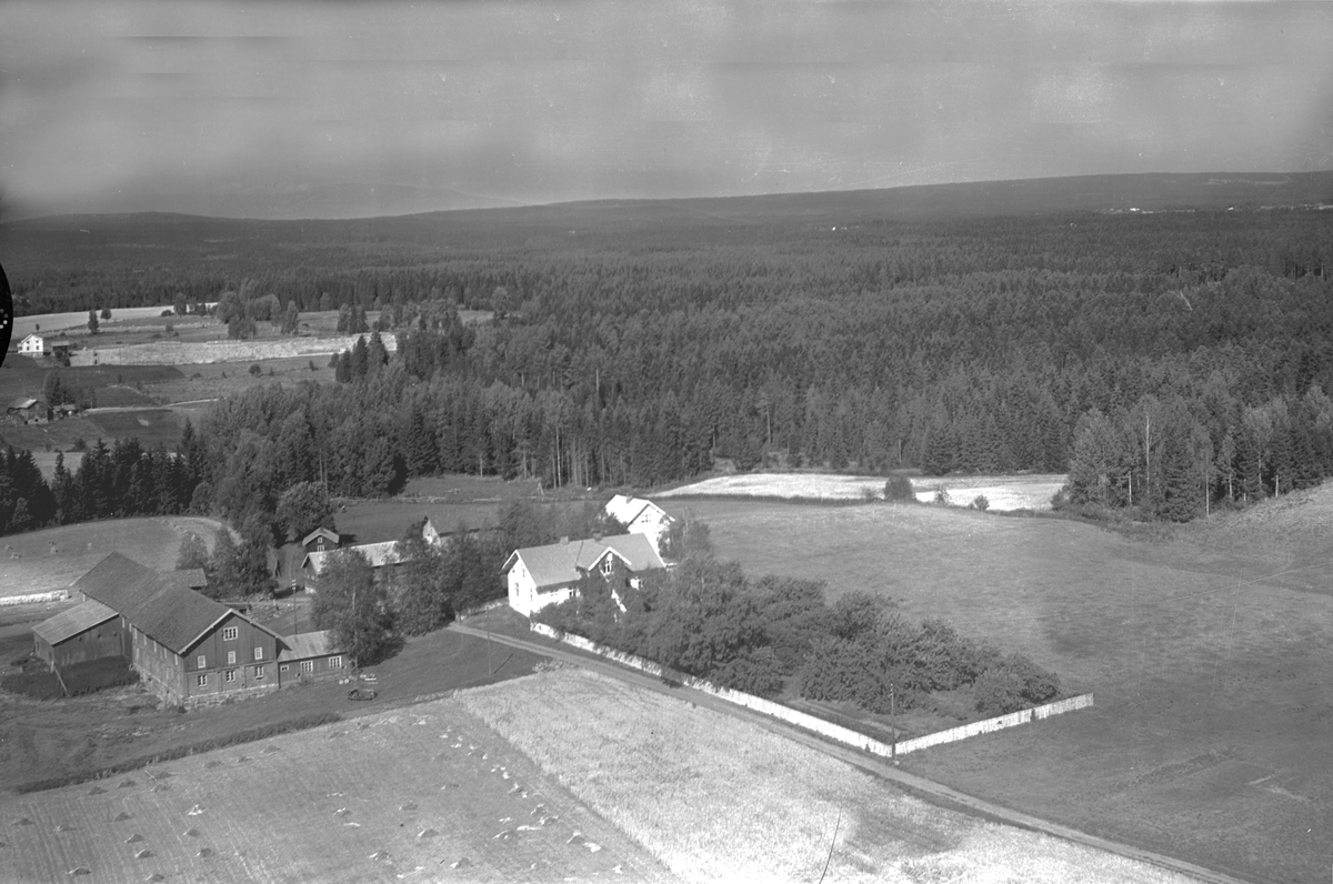 Widerøes Flyveselskap A/S, FLYFOTO GRAN
