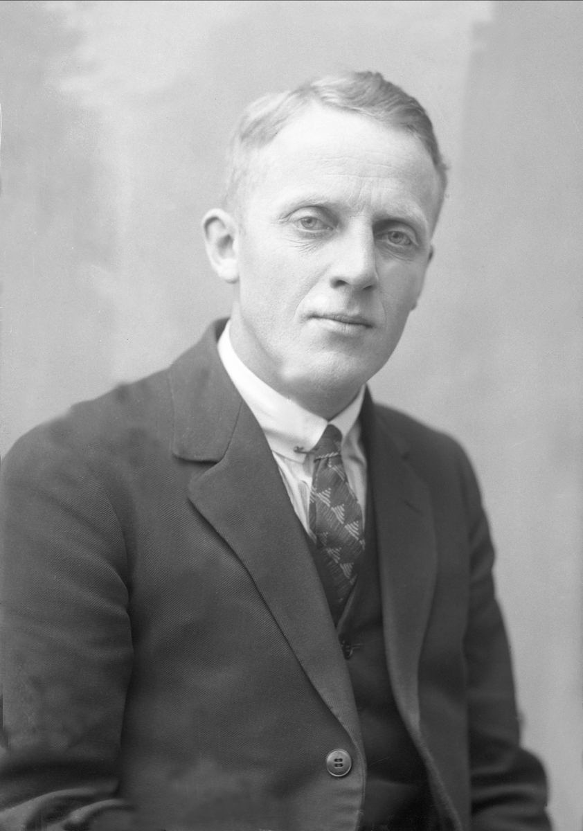 Gustav Borgen, NFB.56138