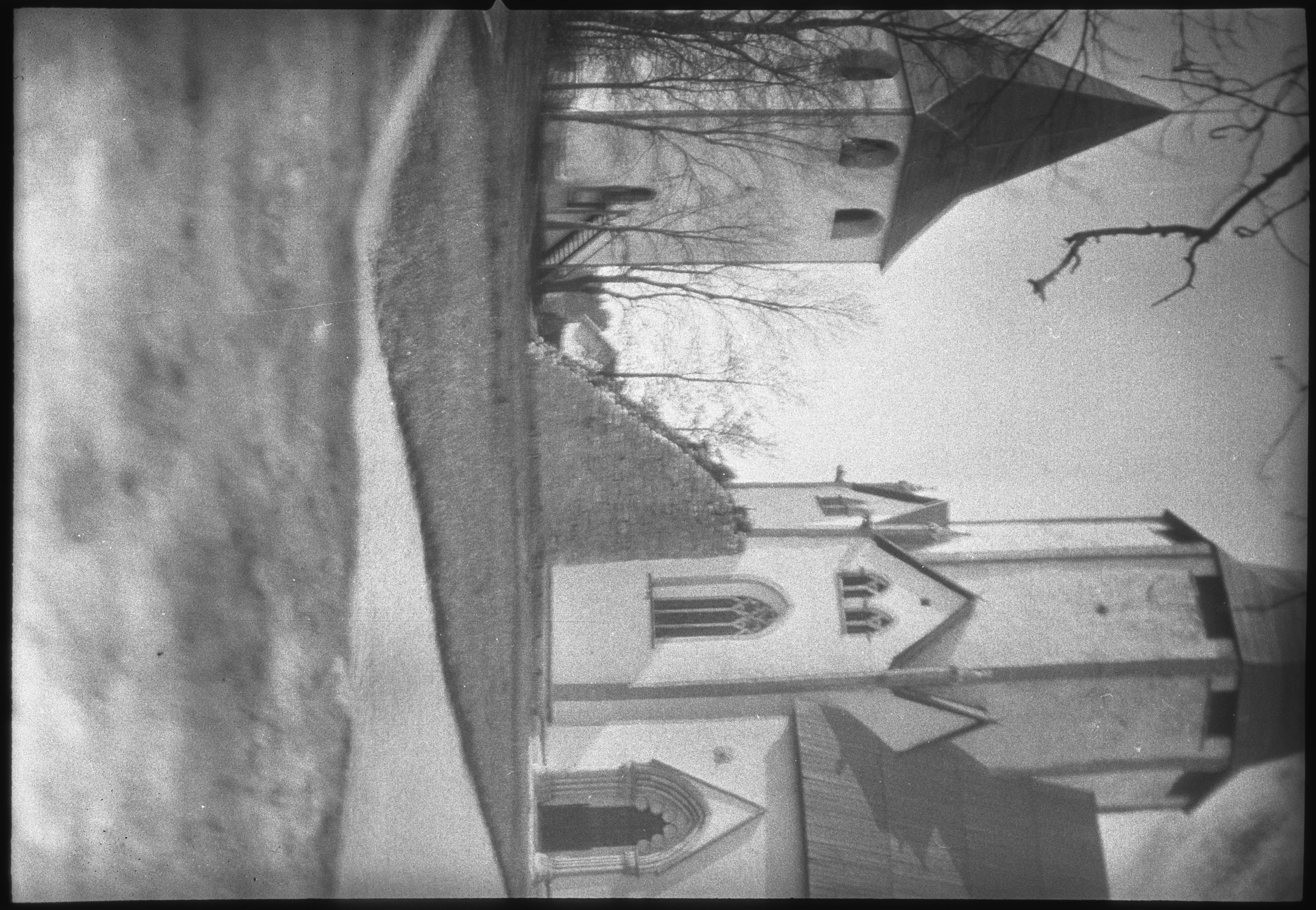 Berit Wallenberg, Lärbro kyrka