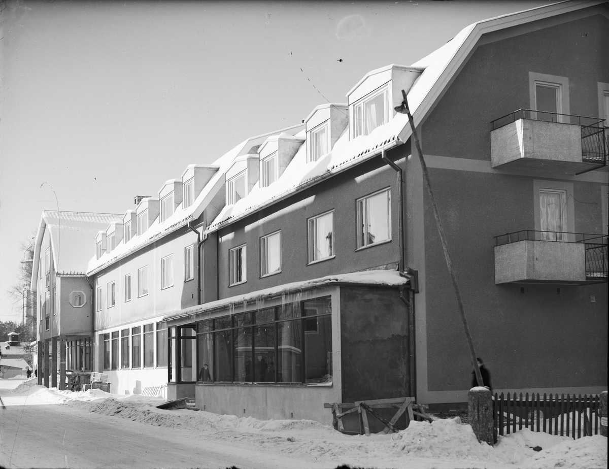 Skötsner-Edhlund, Hus vid Rådhusgatan, kvarteret Hattmakaren, Östhammar, Uppland