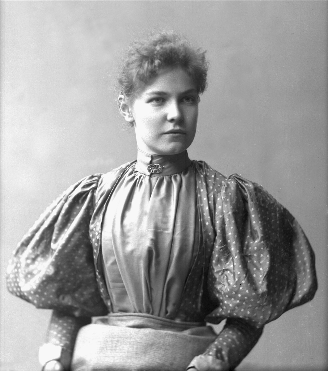Gustav Borgen, Portrett av Hedvig Maurach.
