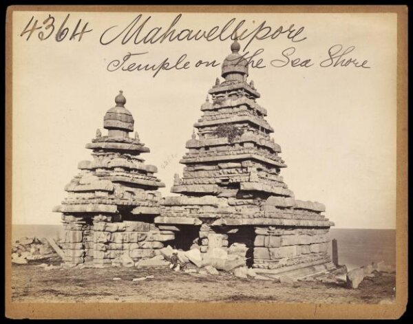 Francis Frith, Mahavellipore.  Temple on the Seashore