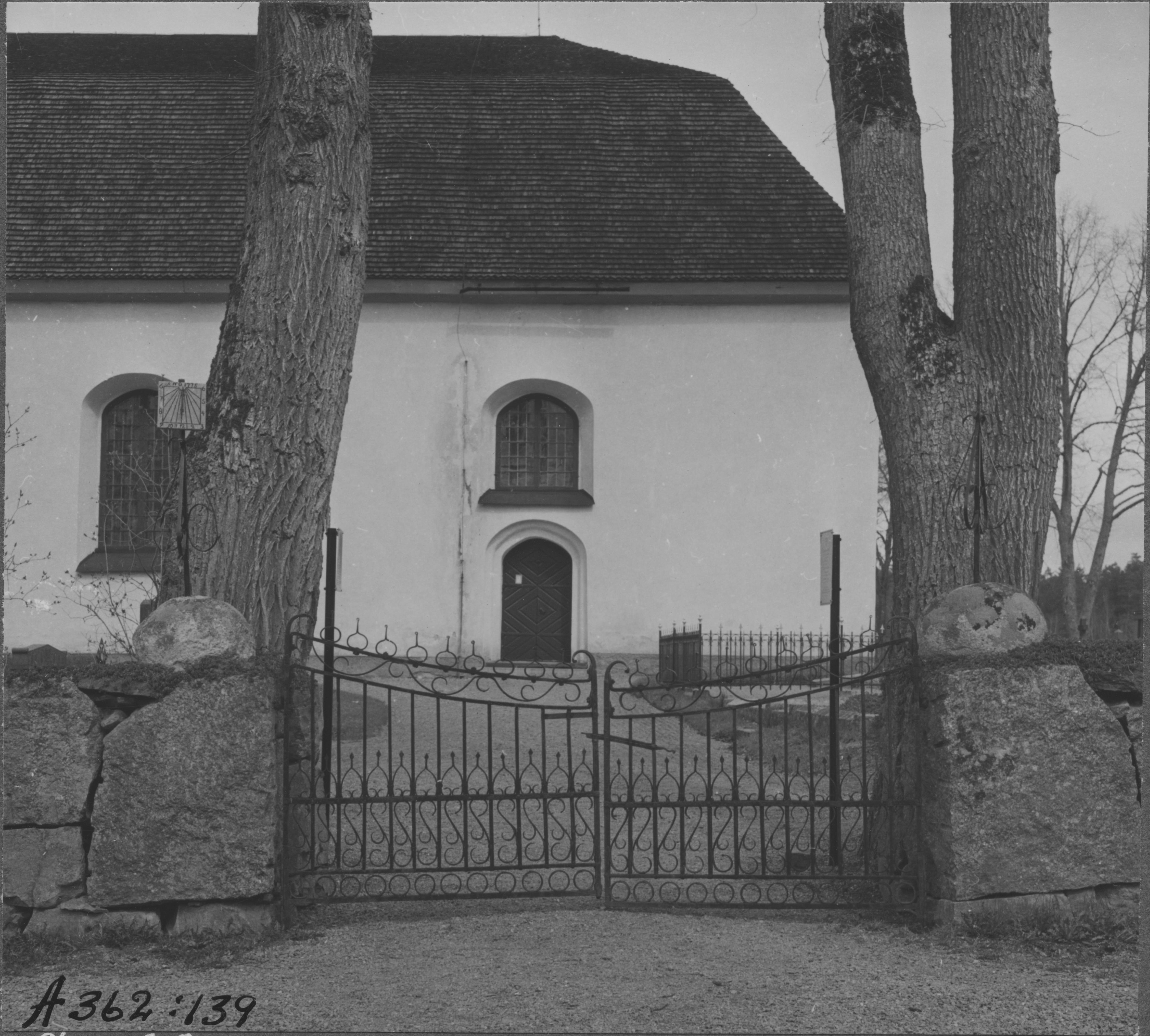 Nils Lagergren, Grebo kyrka