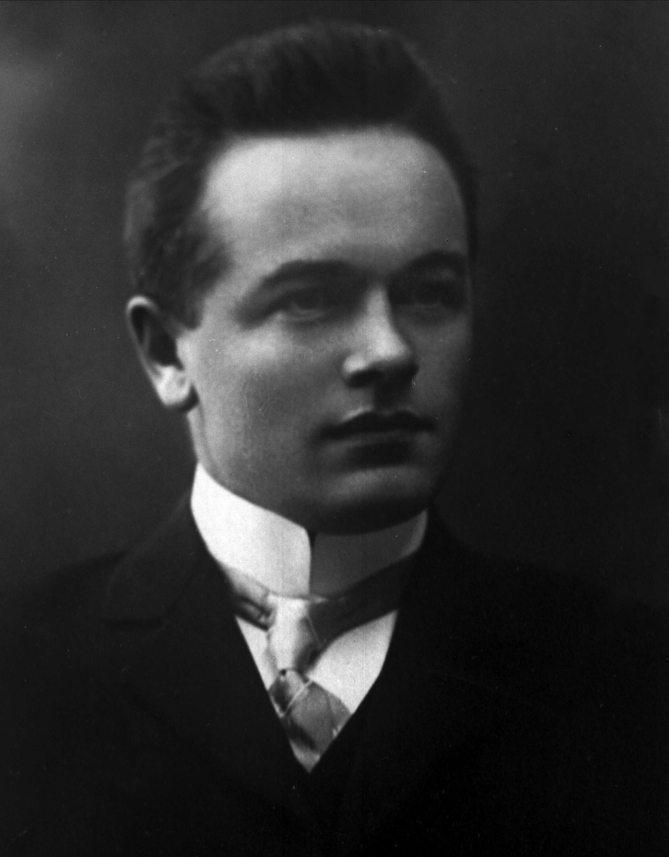 Gustav Borgen, NFB.05379