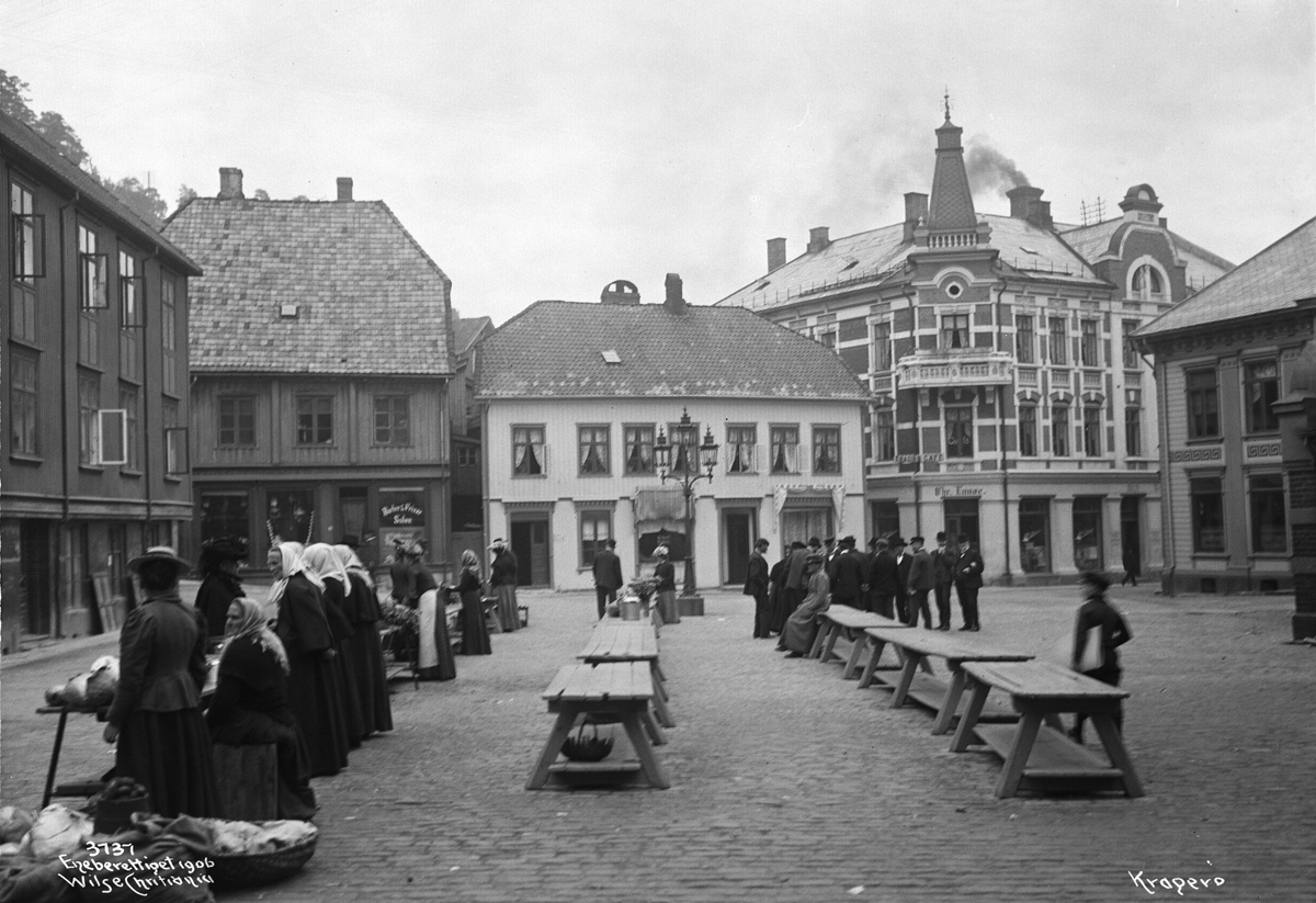 Anders Beer Wilse, Prot: Kragerø Torvet 4/10