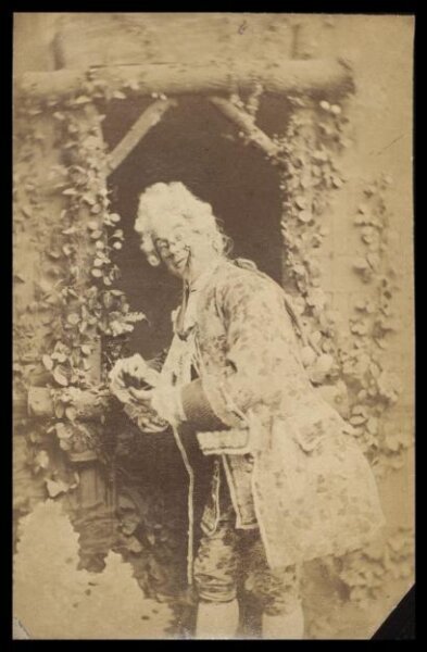 London Stereoscopic and Photographic Company, Guy Little Theatrical Photograph
