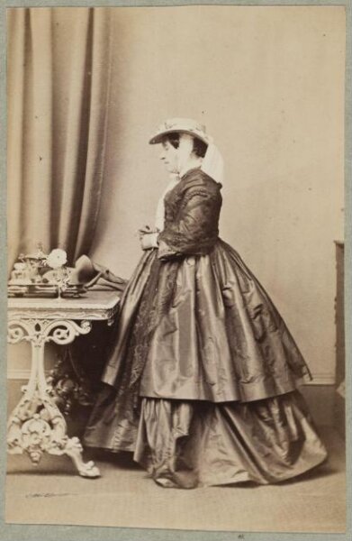 Unknown, Carte-de-visite photographs (480). Four photographs  are dry-mounted to each sheet (120).