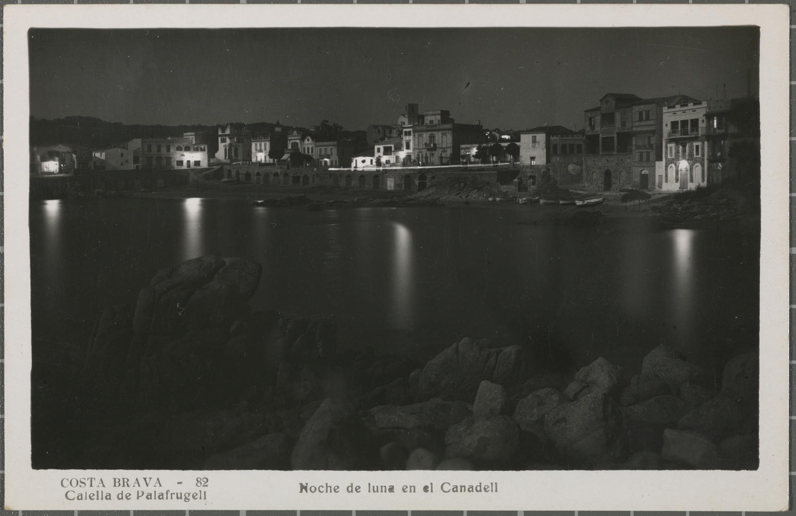 Desconegut, Costa Brava - 82 Calella de Palafrugell. Noche de luna en el Canadell