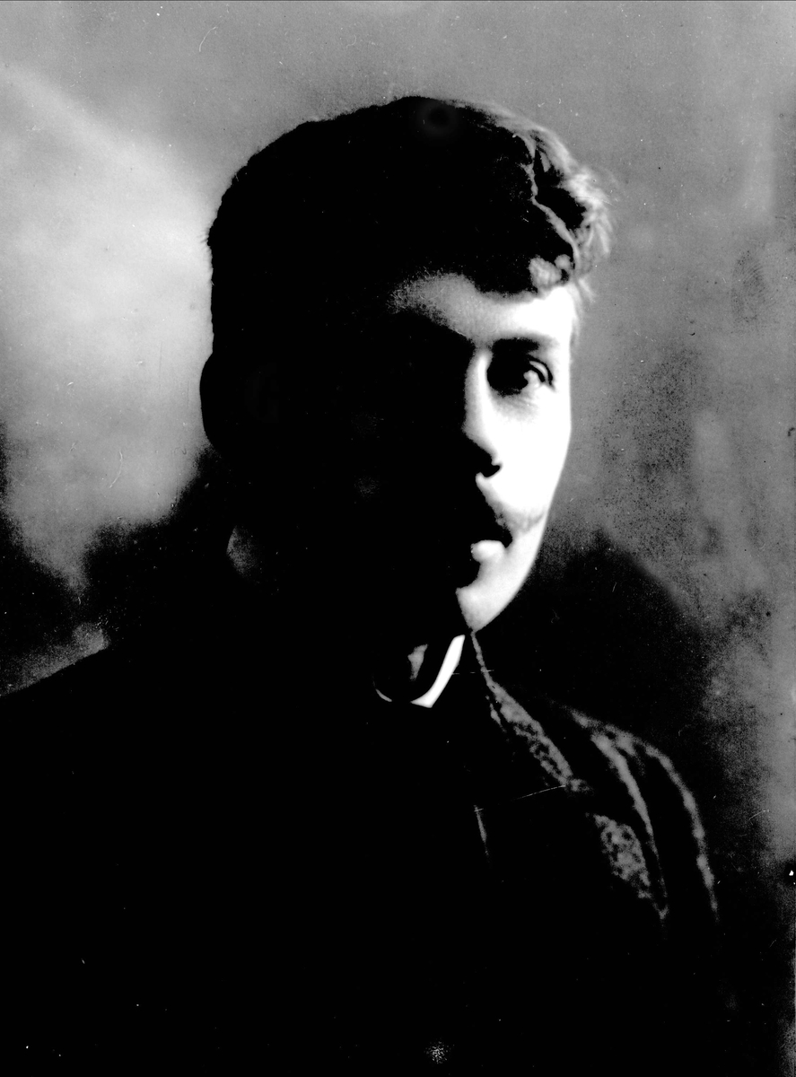 Gustav Borgen, NFB.01972