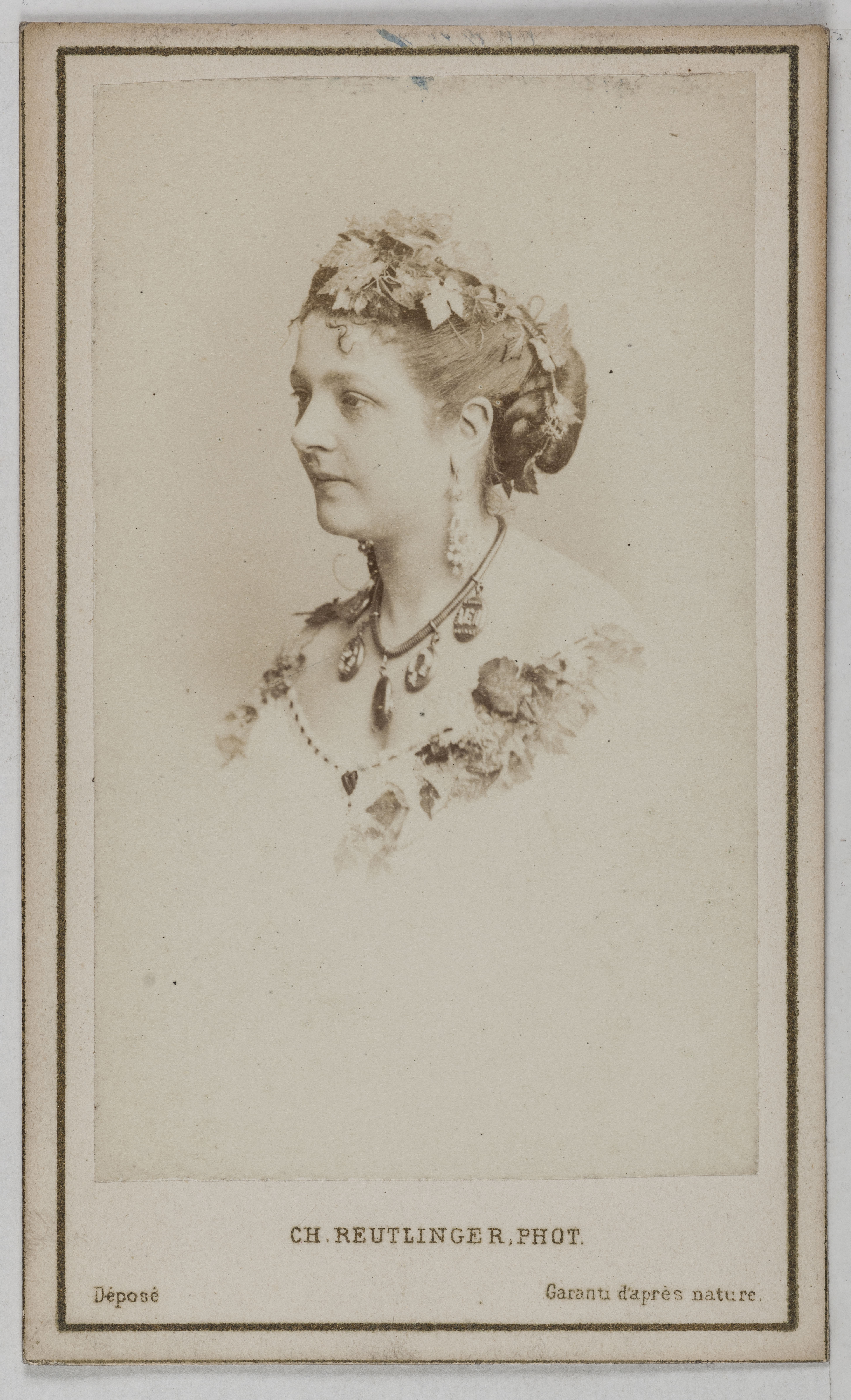 Charles Reutlinger, Portrait d'Honorine Keller (sœur d'Emilie Keller), (actrice au théâtre des Variétés)