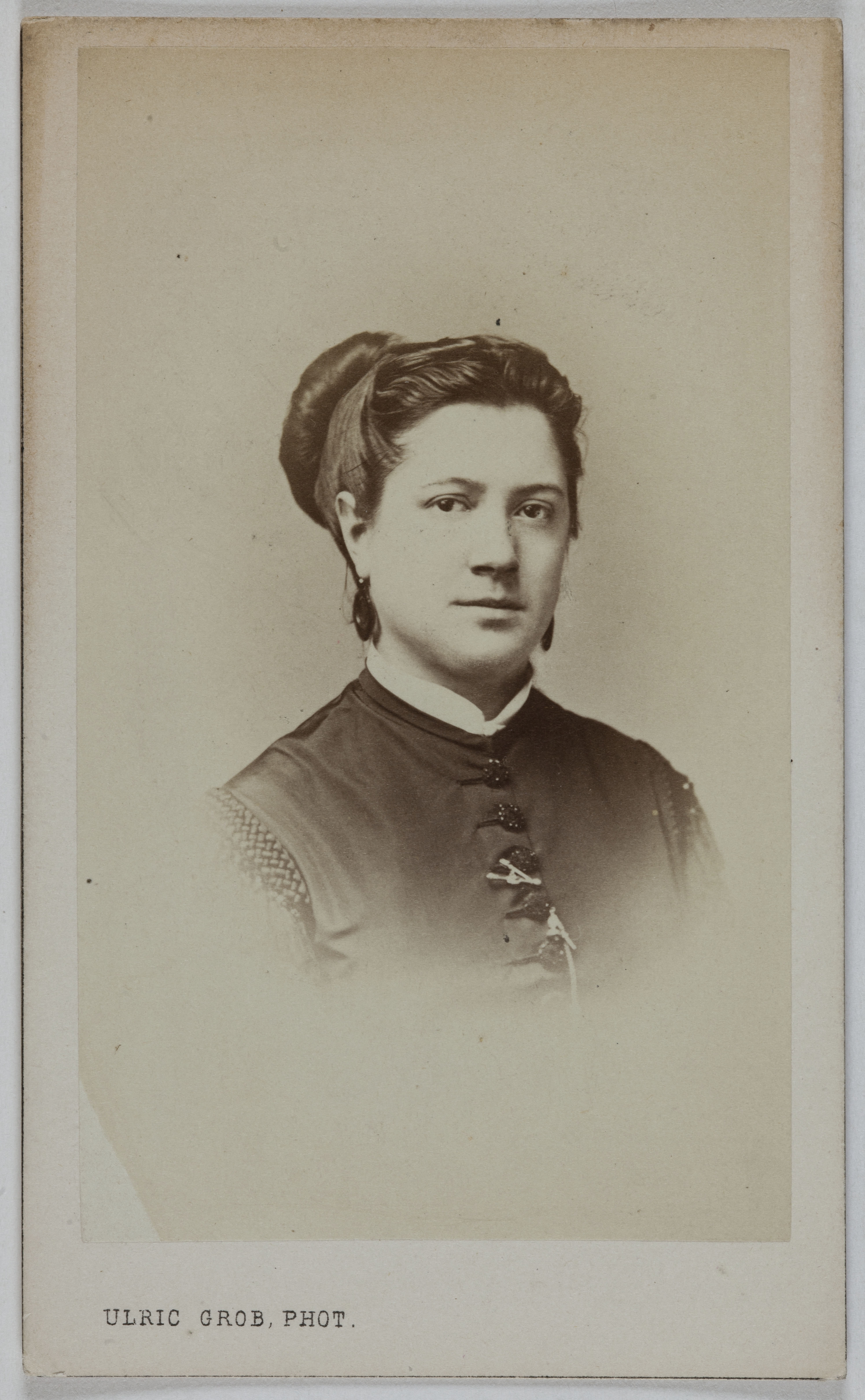 Ulric Grob, Portrait de Charlotte Bardy (Linda d'Azzo), ( -1905), (actrice)