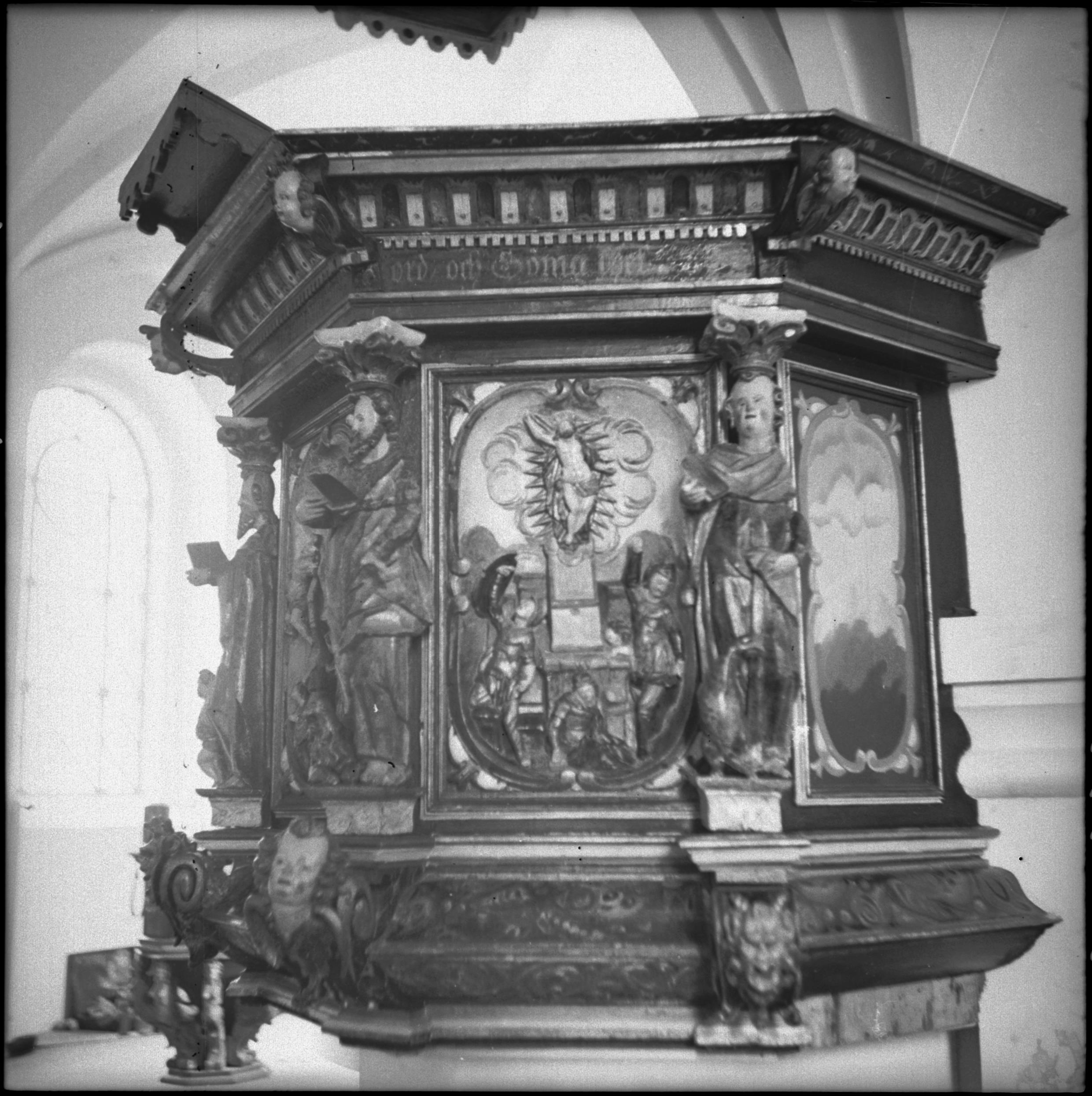 Osvald Owald, Bodarps kyrka