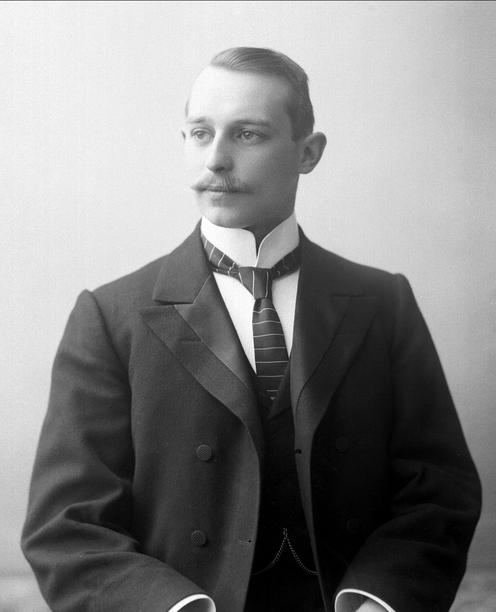 Gustav Borgen, NFB.25654