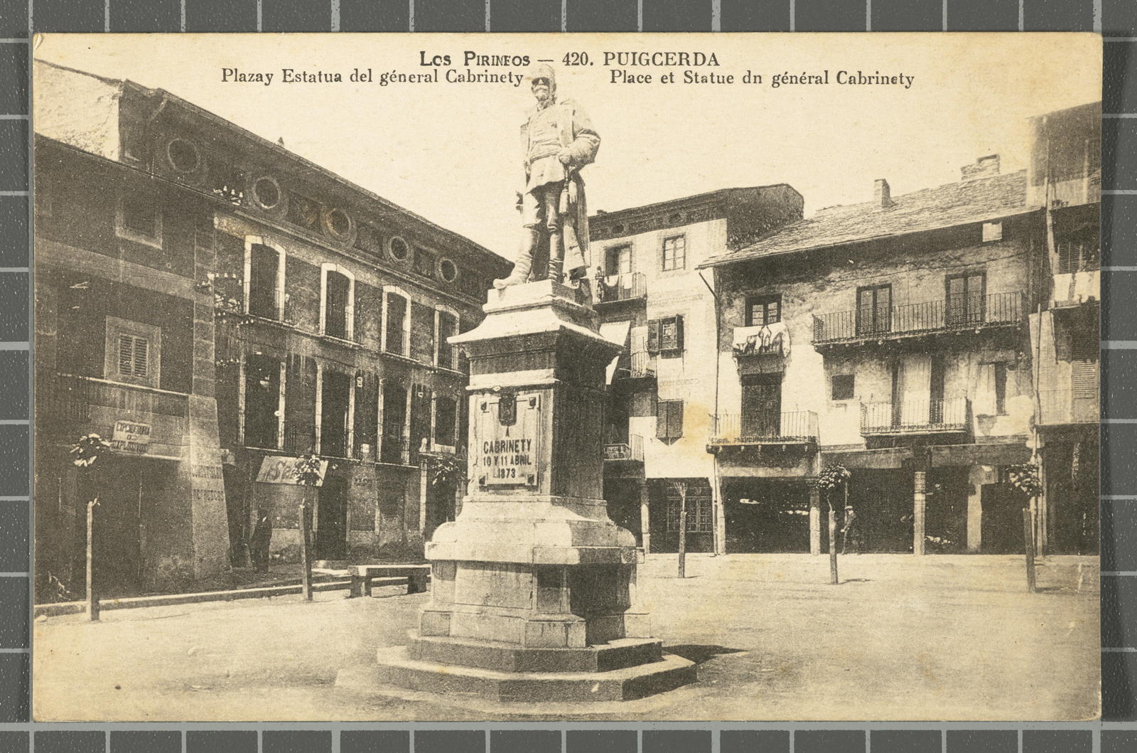 Desconegut, The Pyrenees. 420. Puigcerda - Plaza y Estatua del géneral Cabrinety