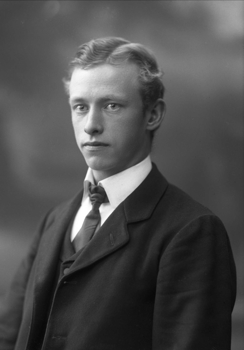 Gustav Borgen, NFB.43174