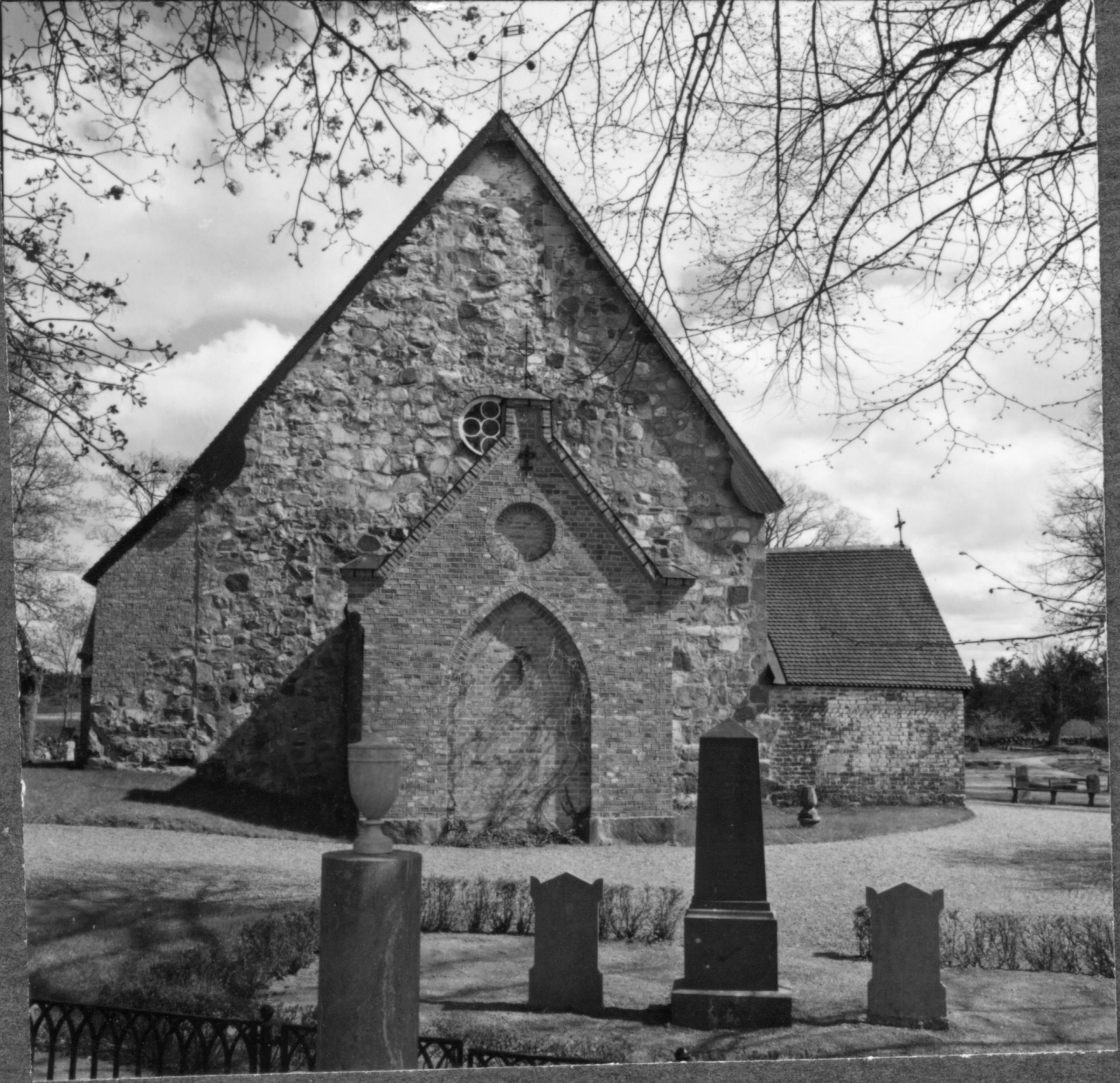 Sören Hallgren, Håtuna kyrka