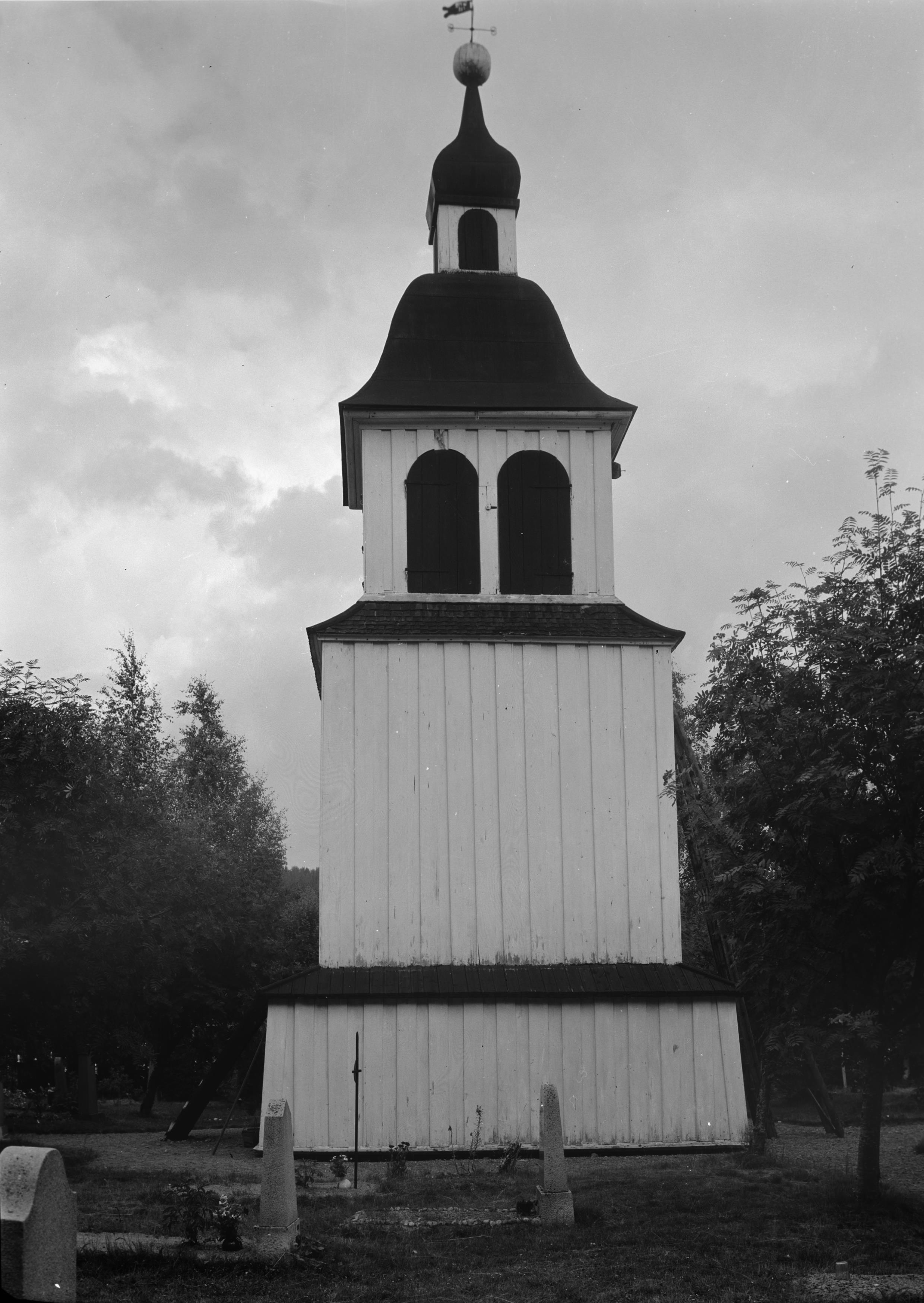 Iwar Anderson, Viksjö kyrka
