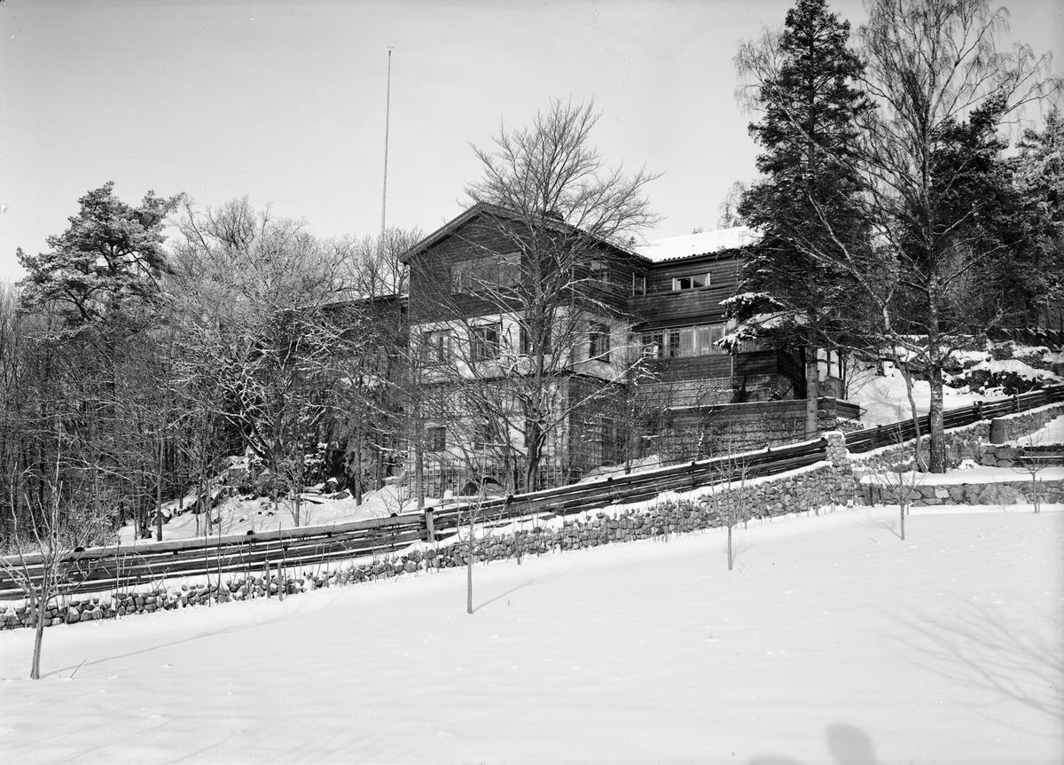 Paul Sandberg, Byggmästaren Anders Diös villa, Vårdsätravägen, kvarteret Aspen, Graneberg, Sunnersta, Uppsala 1935