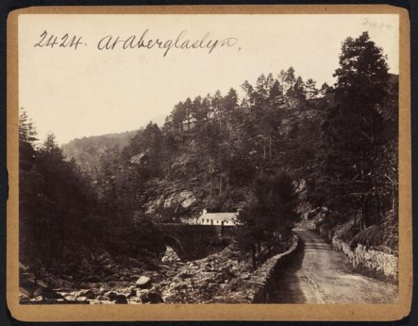 Francis Frith, At Aberglaslyn