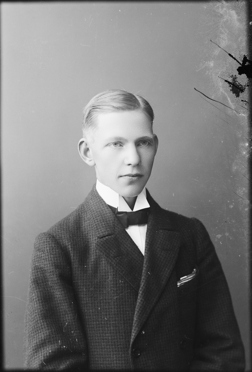 Skötsner-Edhlund, Ernst Johansson från Gimo, Skäfthammar socken, Uppland